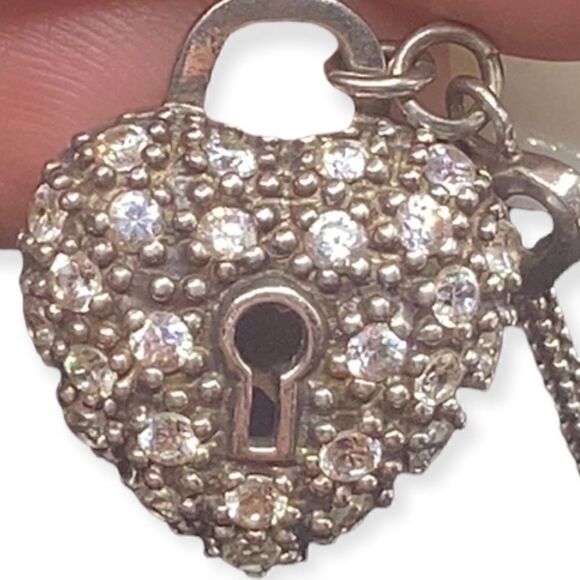 FAS sterling silver 925 CZ heart and key pendant 18” necklace - Picture 7 of 7